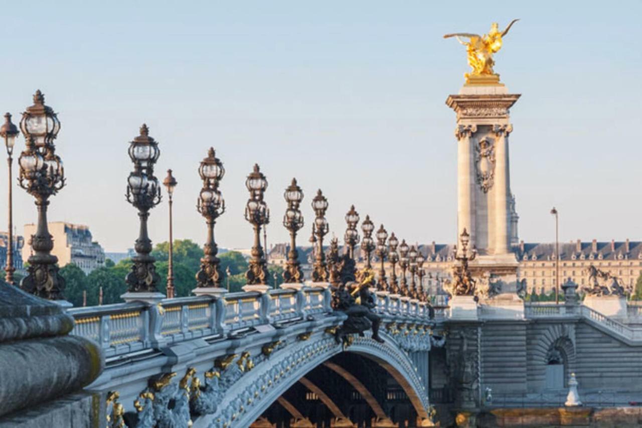 Joie Paris Tour Eiffel - Rue Cler Exterior foto